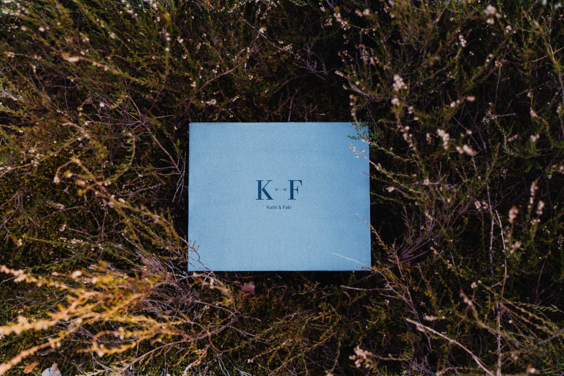 Handgefertigte edle Hochzeitsalben von Lisa & Andi Photography.