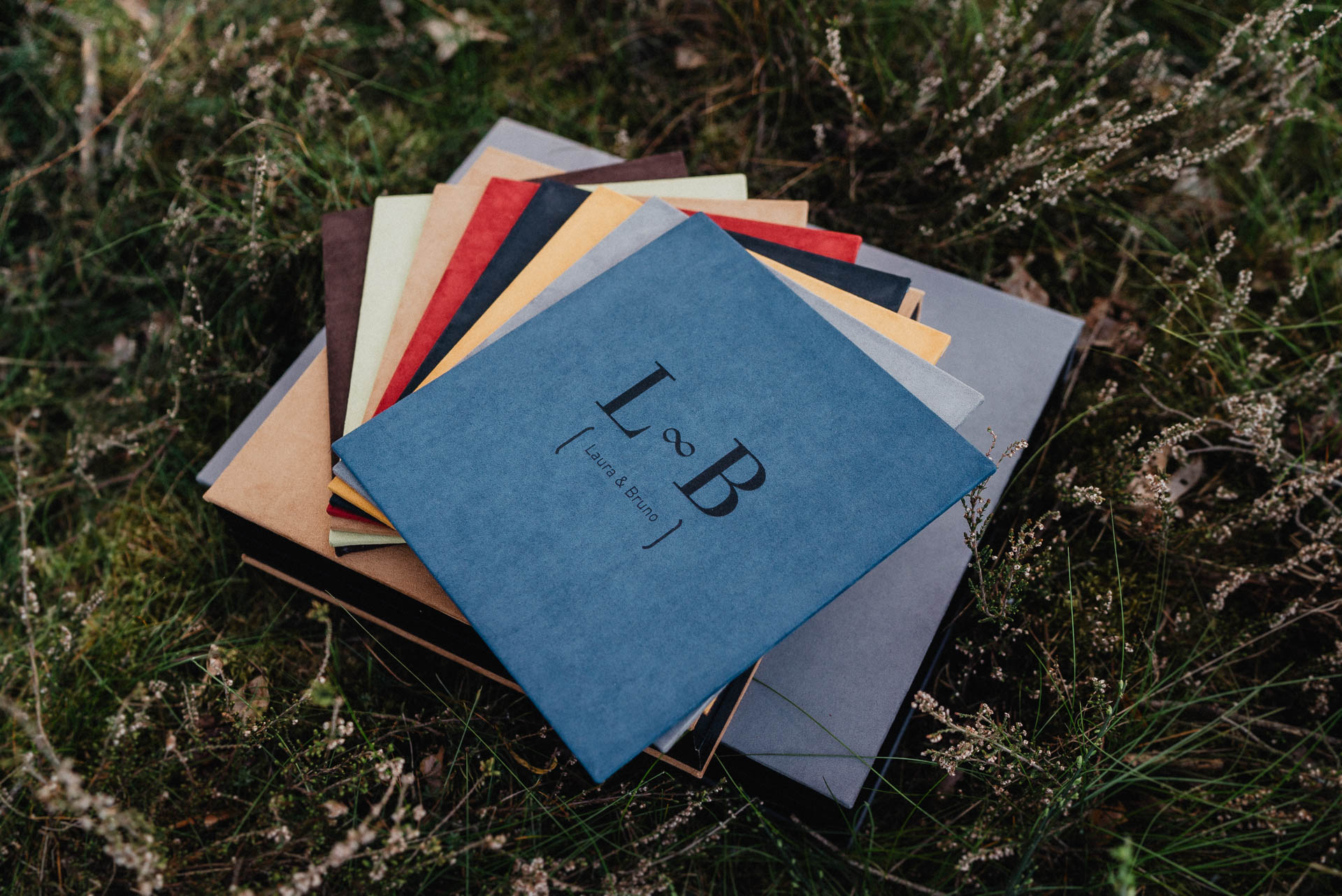 Handgefertigte edle Hochzeitsalben von Lisa & Andi Photography.