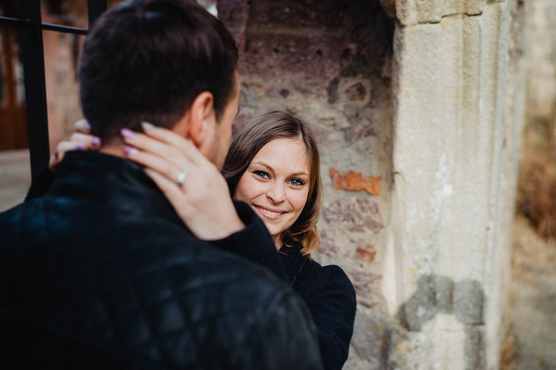 Paarshooting im Alten Schloss in Baden-Baden fotografiert von Lisa & Andi Photography.