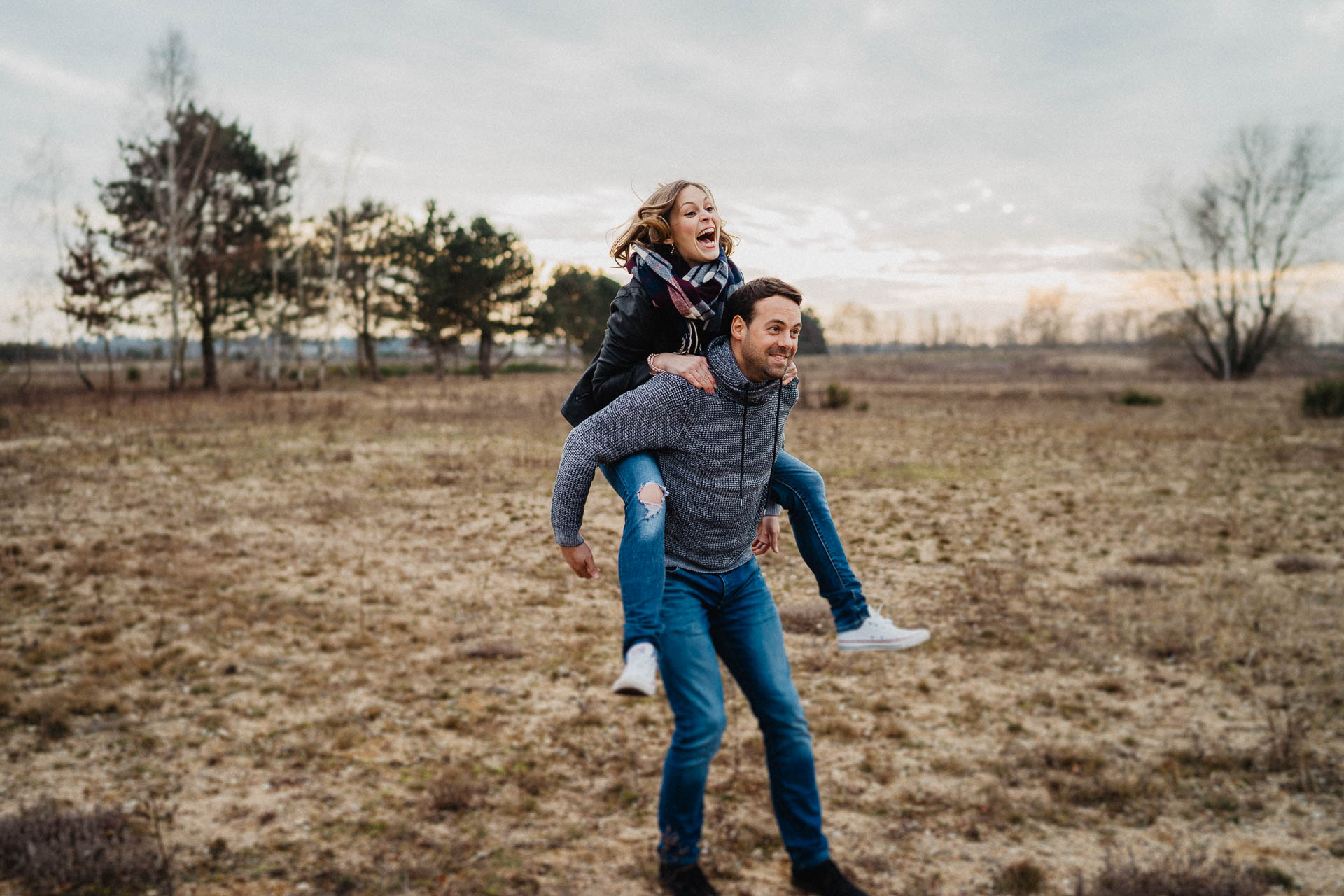 Paarshooting im Alten Schloss in Baden-Baden fotografiert von Lisa & Andi Photography.