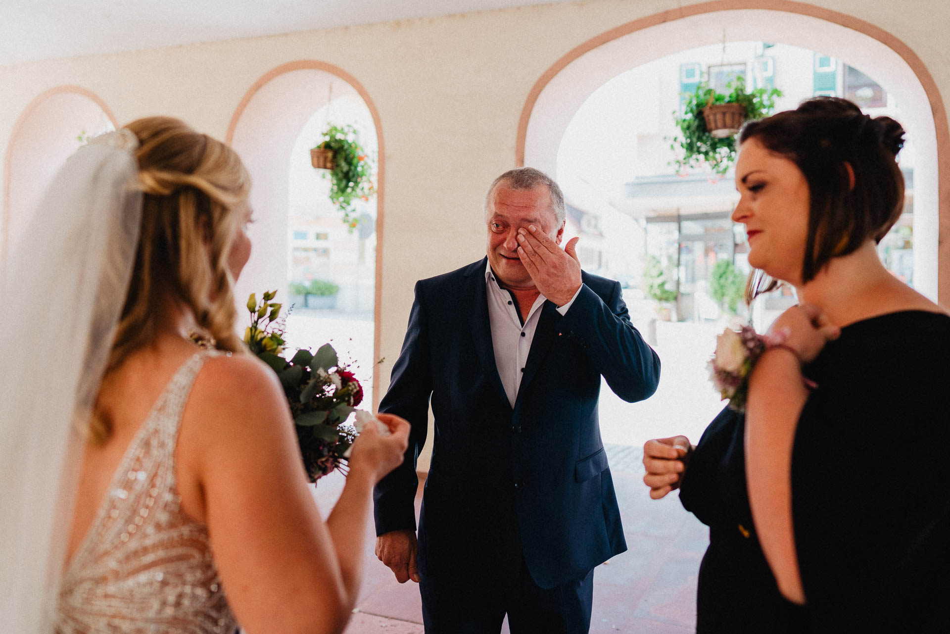 Sommerhochzeit auf dem Eckberg bei Kitchen and Soul fotografiert von Lisa & Andi Photography. Standesamtliche Trauung.