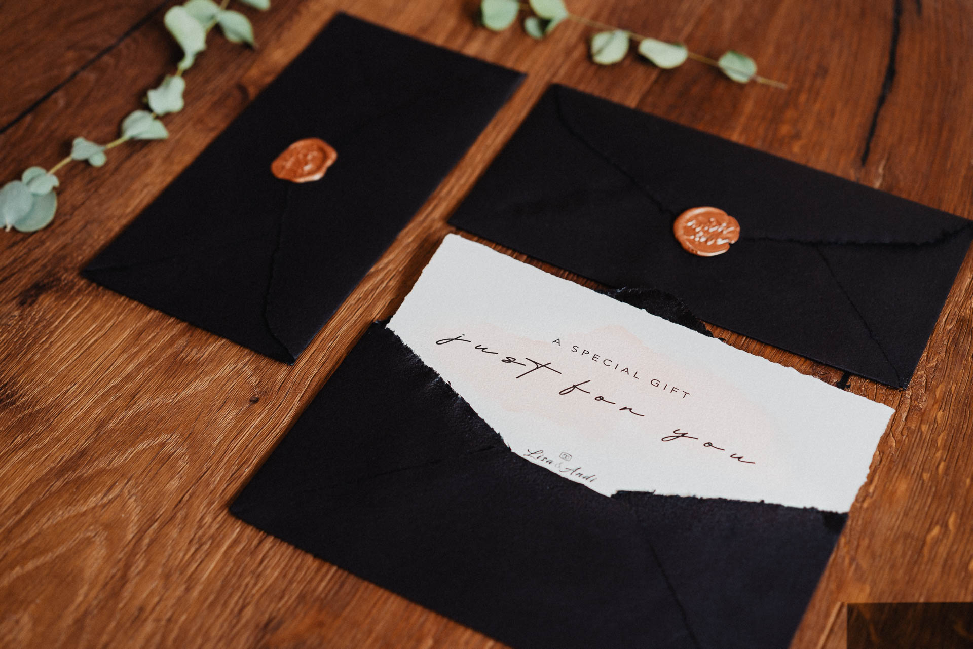 Gutscheine für Fotoshootings. Babyshootings, Babybauch Shootings, Paarshootings und Familienshootings von Lisa & Andi Photography.